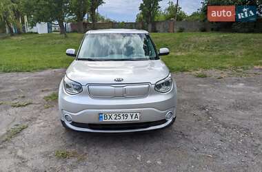 Внедорожник / Кроссовер Kia Soul EV 2016 в Прилуках