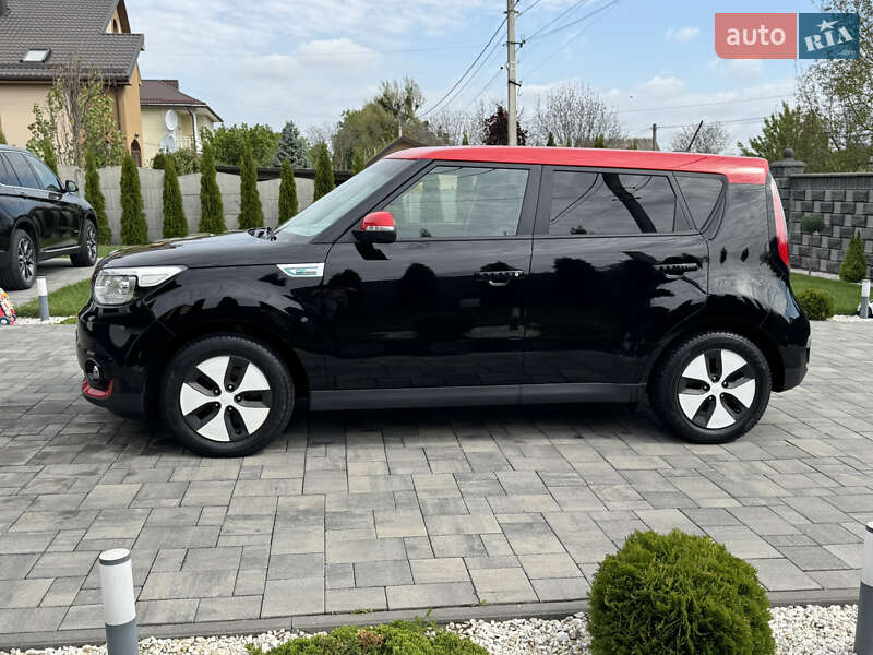 Внедорожник / Кроссовер Kia Soul EV 2015 в 