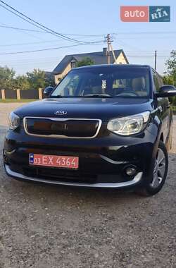 Внедорожник / Кроссовер Kia Soul EV 2016 в Новояворовске