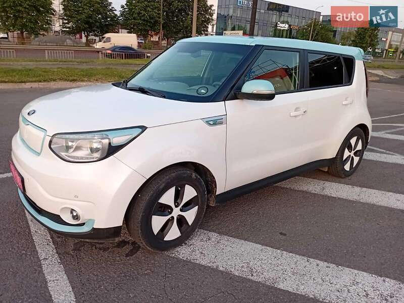 Kia Soul EV 2015
