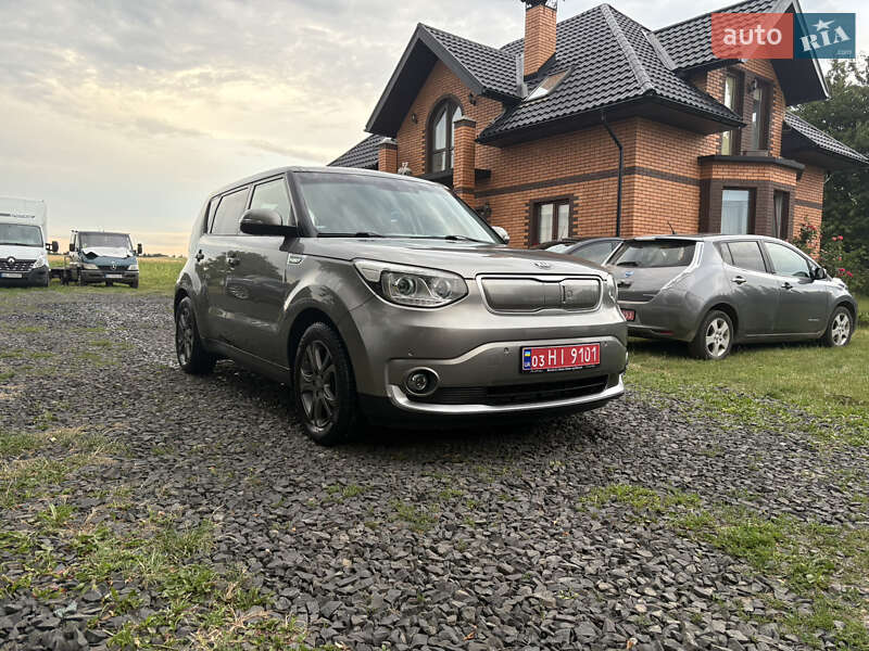 Kia Soul EV 2015
