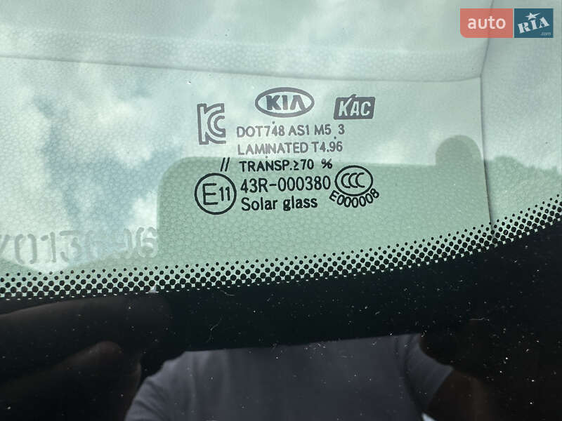 Позашляховик / Кросовер Kia Soul EV 2016 в Києві