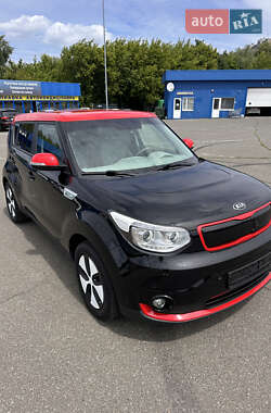 Позашляховик / Кросовер Kia Soul EV 2016 в Києві