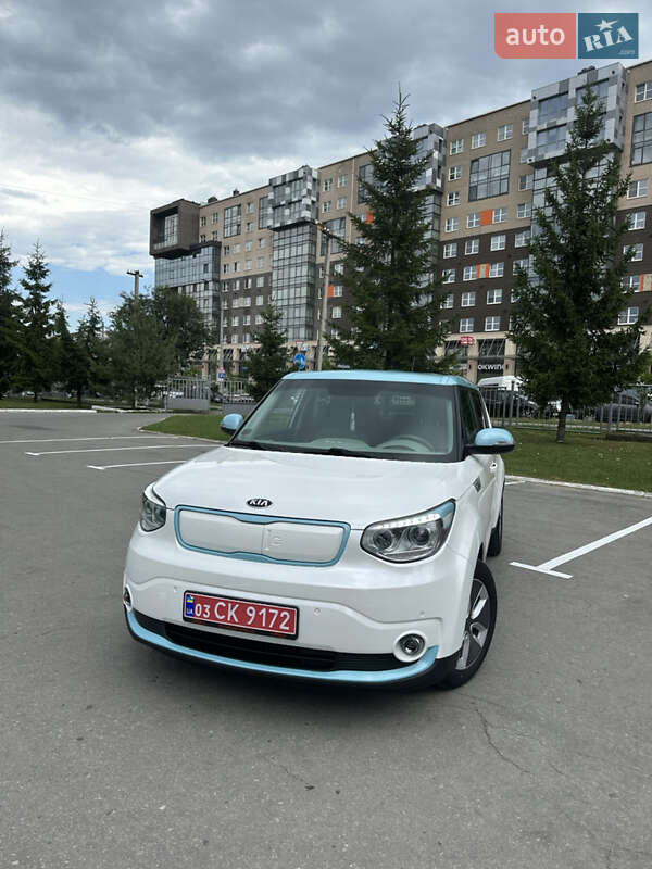 Позашляховик / Кросовер Kia Soul EV 2018 в Чернівцях