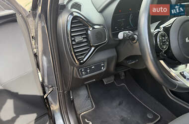 Внедорожник / Кроссовер Kia Soul EV 2022 в 