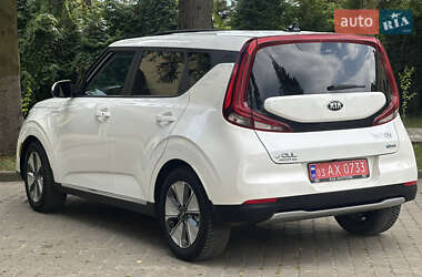 Позашляховик / Кросовер Kia Soul EV 2020 в 