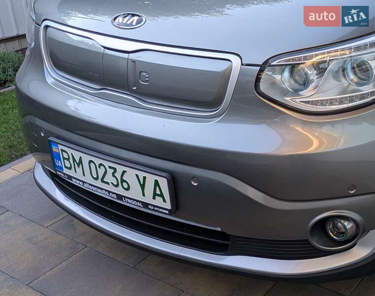 Позашляховик / Кросовер Kia Soul EV 2015 в Сумах фото 2 Позашляховик / Кросовер Kia Soul EV 2015 в Сумах