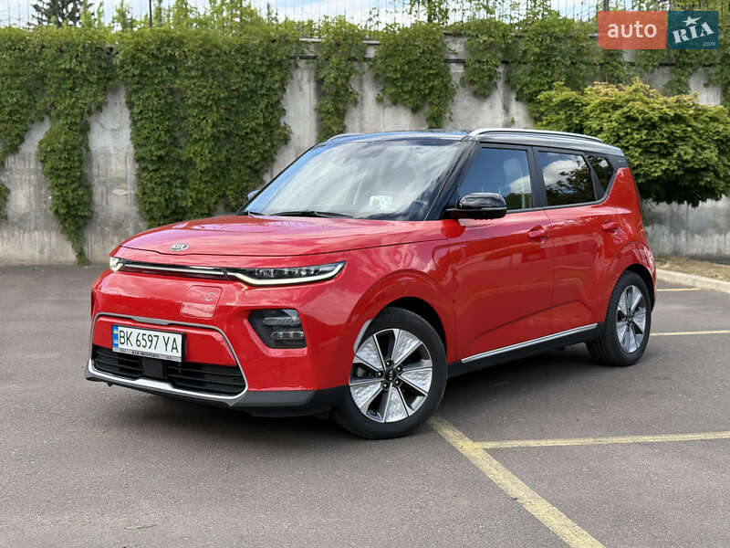 Позашляховик / Кросовер Kia Soul EV 2020 в Рівному