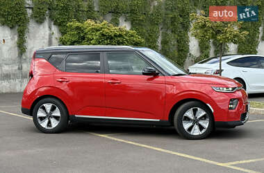 Внедорожник / Кроссовер Kia Soul EV 2020 в 
