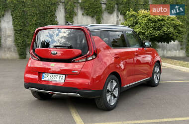Внедорожник / Кроссовер Kia Soul EV 2020 в 