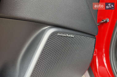Внедорожник / Кроссовер Kia Soul EV 2020 в 