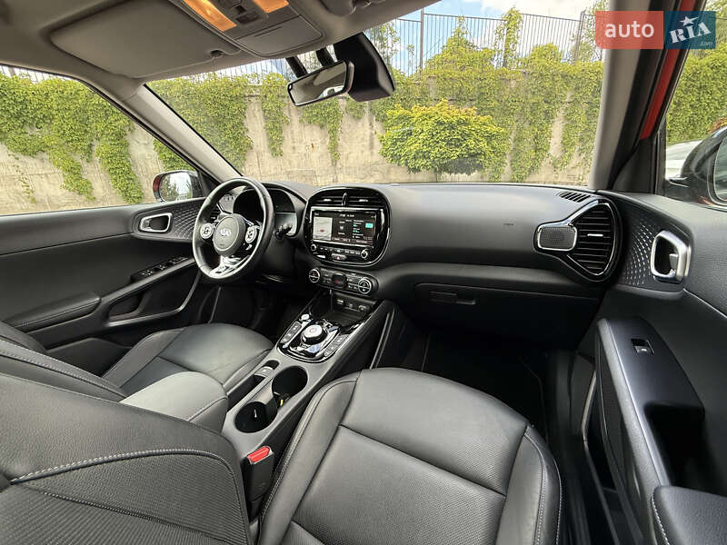 Позашляховик / Кросовер Kia Soul EV 2020 в Рівному