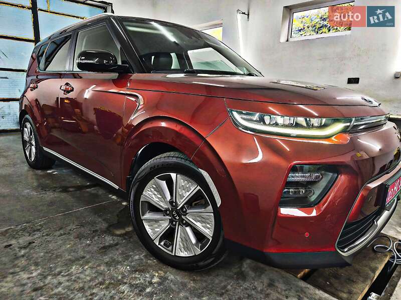 Внедорожник / Кроссовер Kia Soul EV 2020 в Луцке