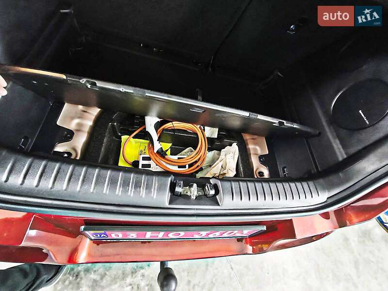 Внедорожник / Кроссовер Kia Soul EV 2020 в Луцке