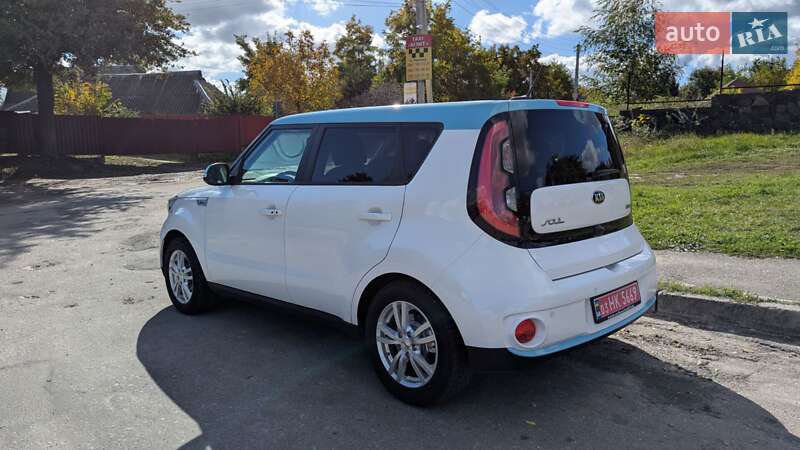 Внедорожник / Кроссовер Kia Soul EV 2018 в Киеве фото 6 Внедорожник / Кроссовер Kia Soul EV 2018 в Киеве