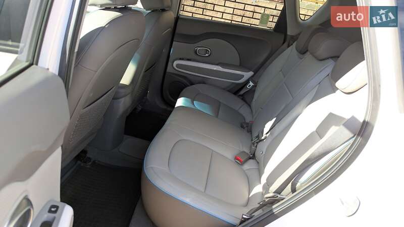 Внедорожник / Кроссовер Kia Soul EV 2018 в Киеве фото 15 Внедорожник / Кроссовер Kia Soul EV 2018 в Киеве
