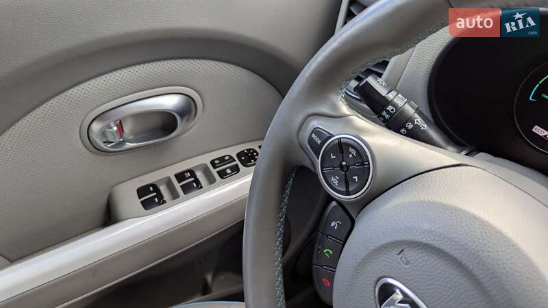 Внедорожник / Кроссовер Kia Soul EV 2018 в Киеве фото 25 Внедорожник / Кроссовер Kia Soul EV 2018 в Киеве