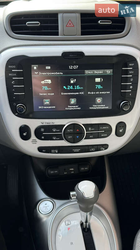 Внедорожник / Кроссовер Kia Soul EV 2015 в Виннице