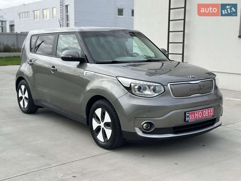 Позашляховик / Кросовер Kia Soul EV 2015 в Луцьку