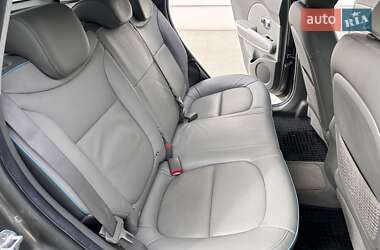 Позашляховик / Кросовер Kia Soul EV 2015 в  фото 21 Позашляховик / Кросовер Kia Soul EV 2015 в
