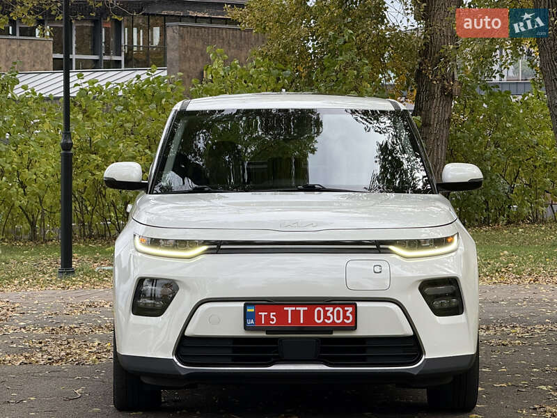 Позашляховик / Кросовер Kia Soul EV 2022 в Києві фото 2 Позашляховик / Кросовер Kia Soul EV 2022 в Києві