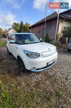 Внедорожник / Кроссовер Kia Soul EV 2015 в 