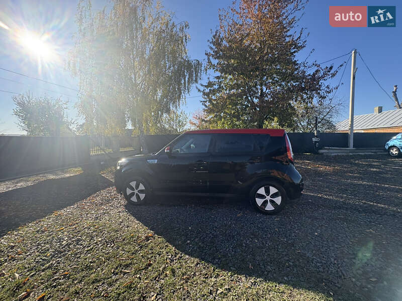 Позашляховик / Кросовер Kia Soul EV 2015 в Луцьку фото 17 Позашляховик / Кросовер Kia Soul EV 2015 в Луцьку