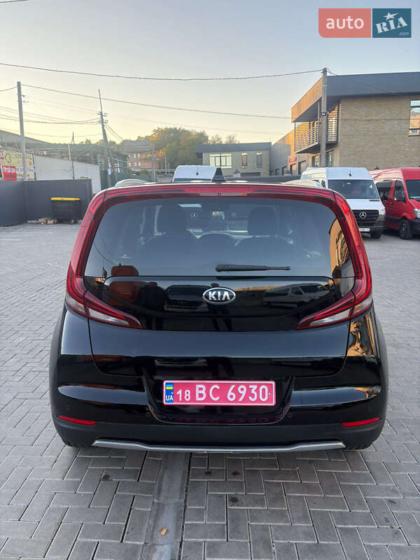 Позашляховик / Кросовер Kia Soul EV 2020 в Рівному фото 8 Позашляховик / Кросовер Kia Soul EV 2020 в Рівному