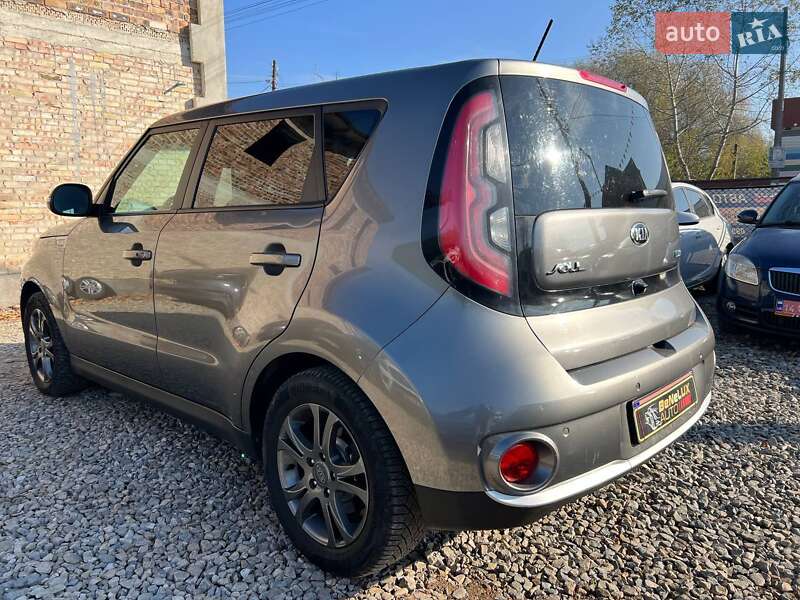 Позашляховик / Кросовер Kia Soul EV 2015 в Коломиї фото 5 Позашляховик / Кросовер Kia Soul EV 2015 в Коломиї