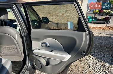 Позашляховик / Кросовер Kia Soul EV 2015 в  фото 19 Позашляховик / Кросовер Kia Soul EV 2015 в