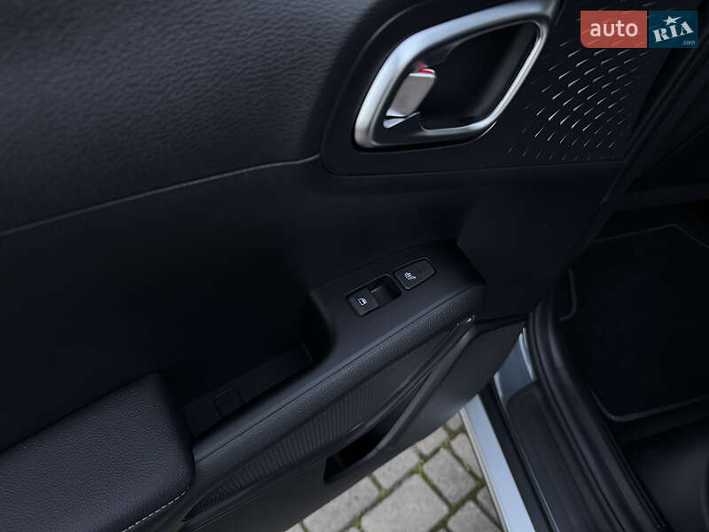Внедорожник / Кроссовер Kia Soul EV 2020 в Луцке фото 28 Внедорожник / Кроссовер Kia Soul EV 2020 в Луцке