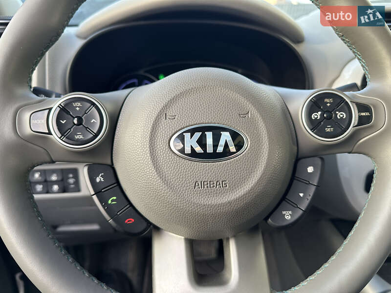 Внедорожник / Кроссовер Kia Soul EV 2017 в Тернополе фото 8 Внедорожник / Кроссовер Kia Soul EV 2017 в Тернополе