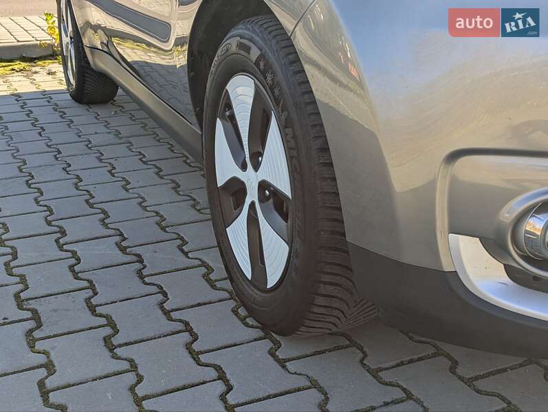 Позашляховик / Кросовер Kia Soul EV 2015 в Дрогобичі