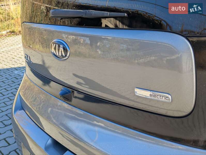 Позашляховик / Кросовер Kia Soul EV 2015 в Дрогобичі