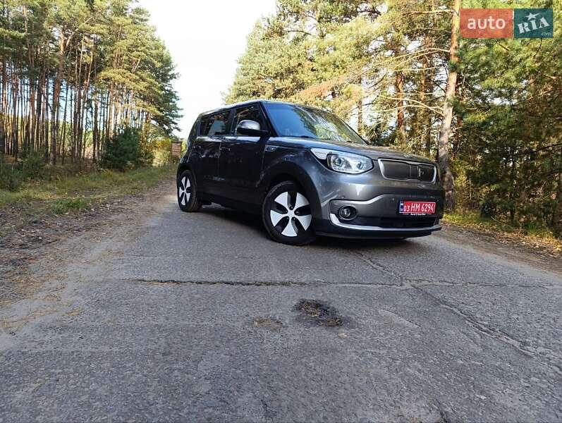Внедорожник / Кроссовер Kia Soul EV 2015 в Остроге фото 2 Внедорожник / Кроссовер Kia Soul EV 2015 в Остроге