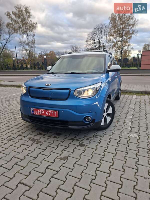 Внедорожник / Кроссовер Kia Soul EV 2016 в Дрогобыче фото 47 Внедорожник / Кроссовер Kia Soul EV 2016 в Дрогобыче
