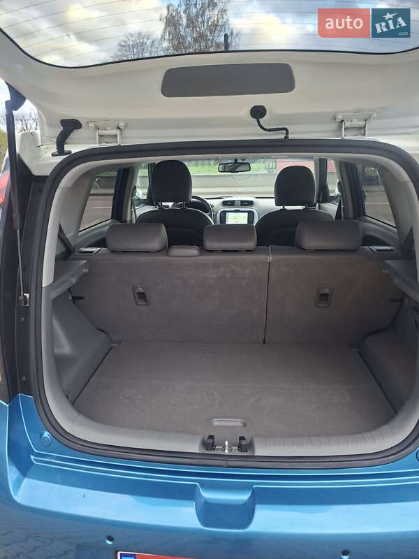 Внедорожник / Кроссовер Kia Soul EV 2016 в Дрогобыче фото 73 Внедорожник / Кроссовер Kia Soul EV 2016 в Дрогобыче