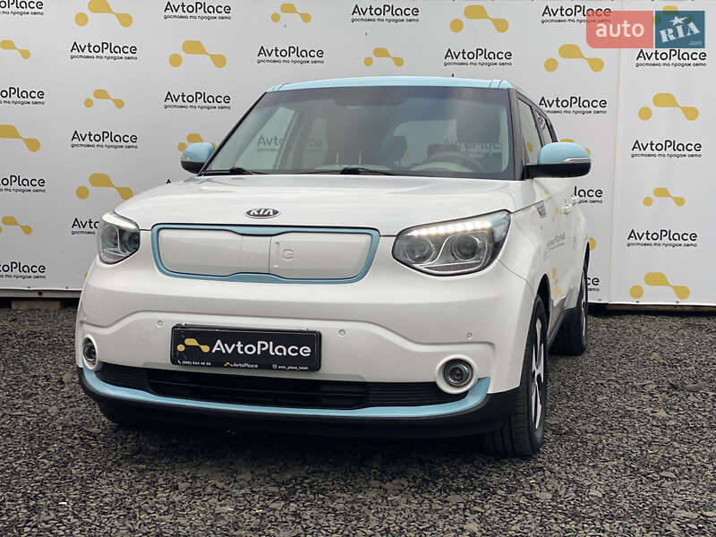 Позашляховик / Кросовер Kia Soul EV 2016 в Луцьку