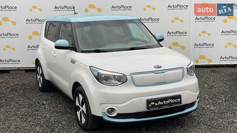 Позашляховик / Кросовер Kia Soul EV 2016 в Луцьку