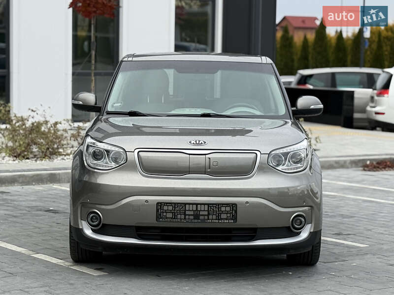 Внедорожник / Кроссовер Kia Soul EV 2018 в Городке