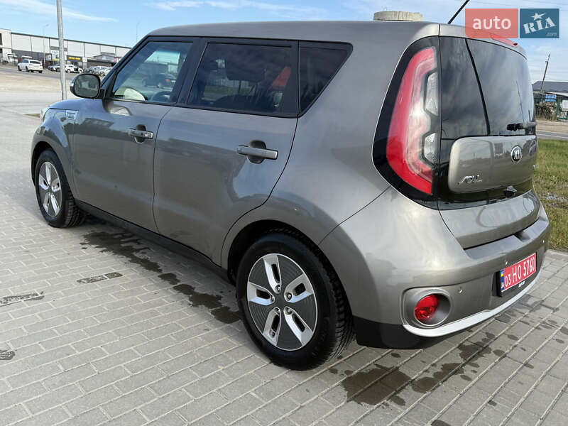 Внедорожник / Кроссовер Kia Soul EV 2018 в Львове фото 7 Внедорожник / Кроссовер Kia Soul EV 2018 в Львове