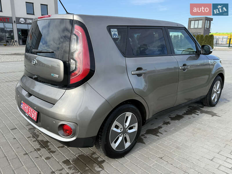 Внедорожник / Кроссовер Kia Soul EV 2018 в Львове фото 16 Внедорожник / Кроссовер Kia Soul EV 2018 в Львове