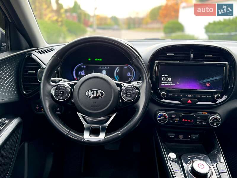 Внедорожник / Кроссовер Kia Soul EV 2021 в Ровно фото 18 Внедорожник / Кроссовер Kia Soul EV 2021 в Ровно