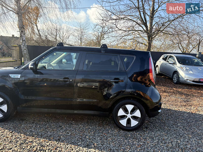 Внедорожник / Кроссовер Kia Soul EV 2016 в Луцке