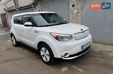 Внедорожник / Кроссовер Kia Soul EV 2015 в Сумах