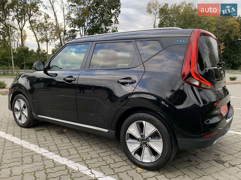 Внедорожник / Кроссовер Kia Soul EV 2021 в Львове