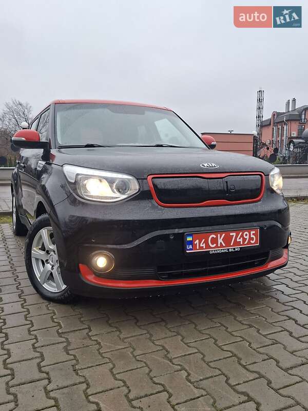 Внедорожник / Кроссовер Kia Soul EV 2016 в Дрогобыче