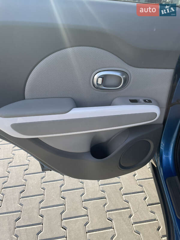 Позашляховик / Кросовер Kia Soul EV 2018 в Кропивницькому