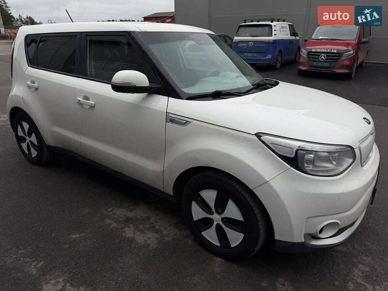 Внедорожник / Кроссовер Kia Soul EV 2017 в Львове