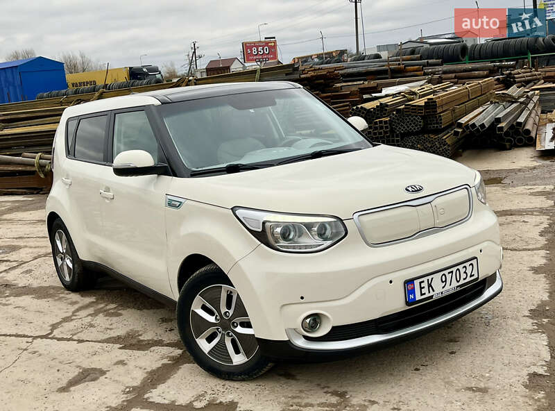 Позашляховик / Кросовер Kia Soul EV 2017 в Львові
